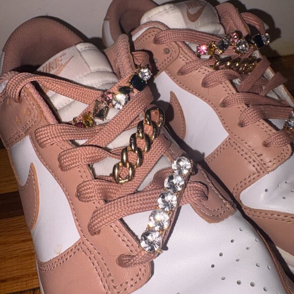 White/Rose Nike Dunk Lows with Shoelace Accessory - Picture 4 of 5